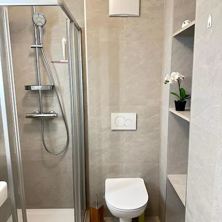 Tatil Evi The Peaceful Garden Family With Free Parking *