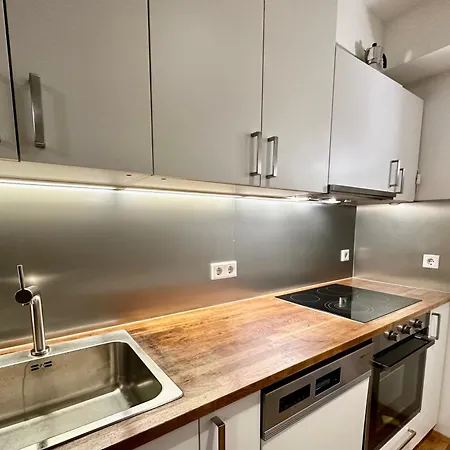 Tatil Evi The Peaceful Garden Family With Free Parking *