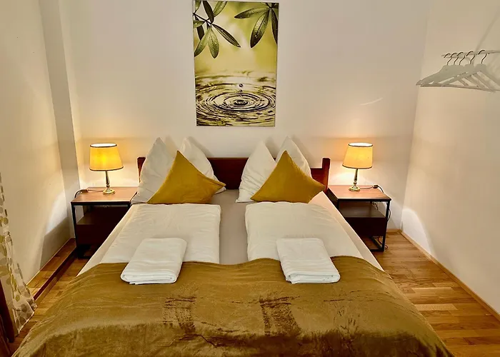 بيت للعطل The Peaceful Garden Family With Free Parking *